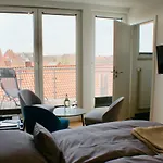 Deichhotel Rose 3*