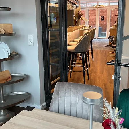 Deichhotel Rose Hotel